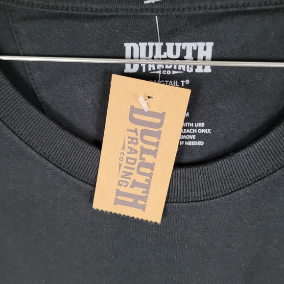 DULUTH TRADING CO. | longtail crewneck short sleeve single pocket tee t-shirt - Picture 3 of 4